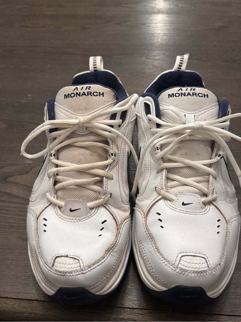 4 pairs of NIKE tennis shoes bundle